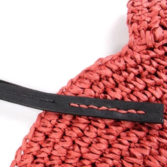 Trendy Straw Bag - Picture 5 of 8